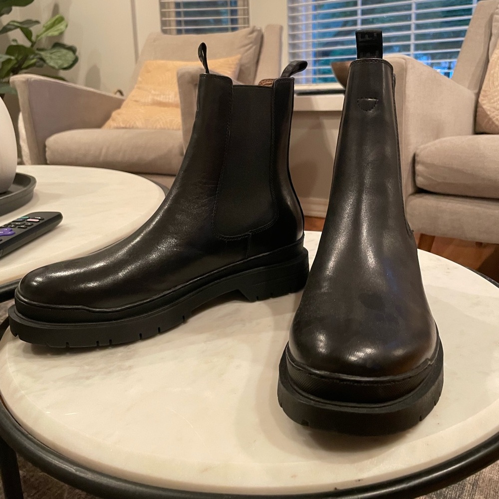 Steve Madden Barlow Black Leather Chelsea Boots